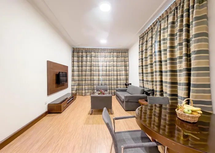 Downtown Plaza Hotel Apartment Pet Friendly